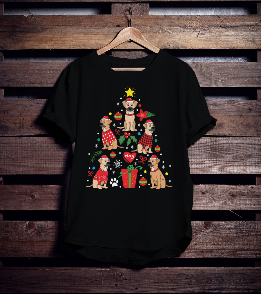 Black Mouth Cur Dog Christmas Tree T-Shirt