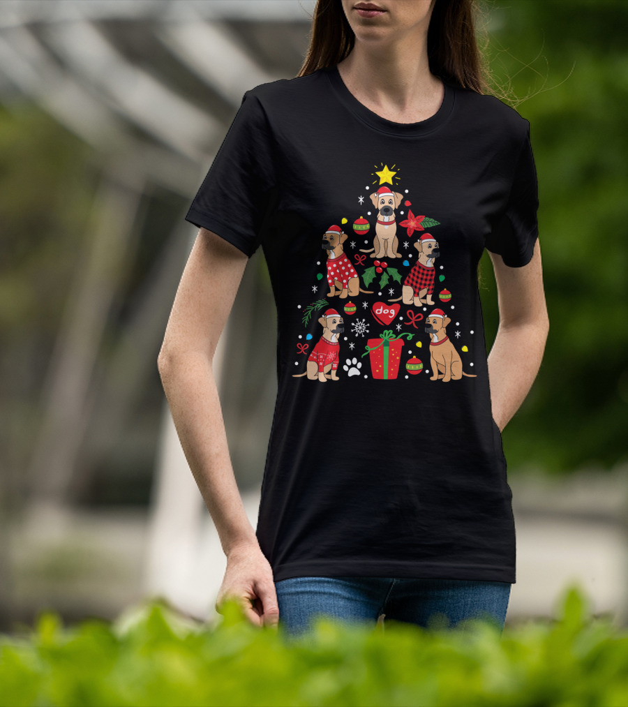 Black Mouth Cur Dog Christmas Tree T-Shirt