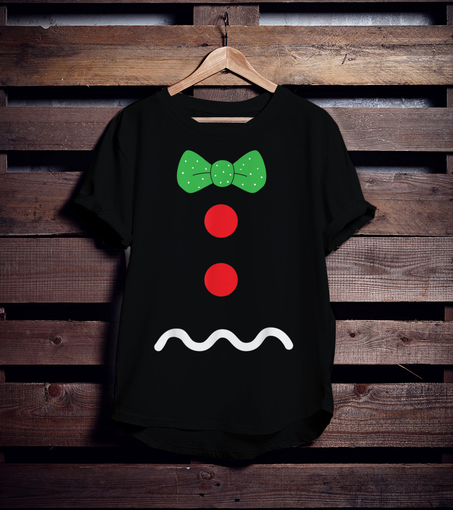 Funny Gingerbread Man Christmas Holiday Bow Tie Buttons T-Shirt