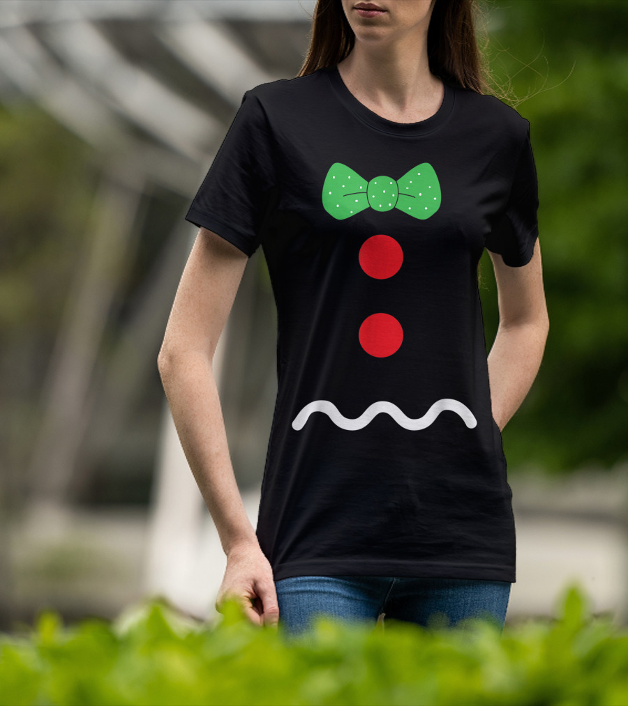 Funny Gingerbread Man Christmas Holiday Bow Tie Buttons T-Shirt