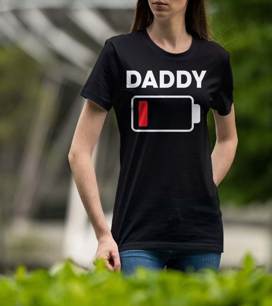 Daddy Low Battery Christmas Family Matching T-Shirt