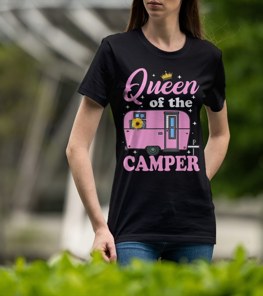 Queen Of The Camper Crowned Floral Retro Caravan Camping Outdoor T-Shirt