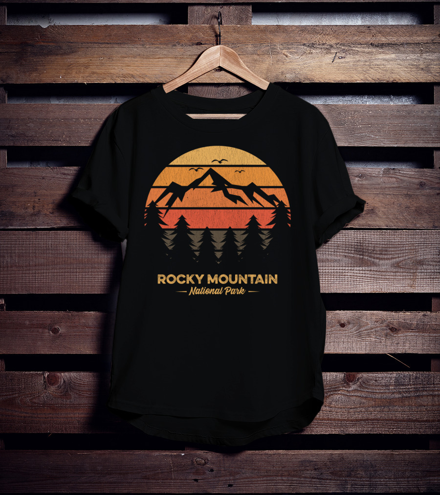 Rocky Mountain National Park Vintage Sunset Mountain T-Shirt