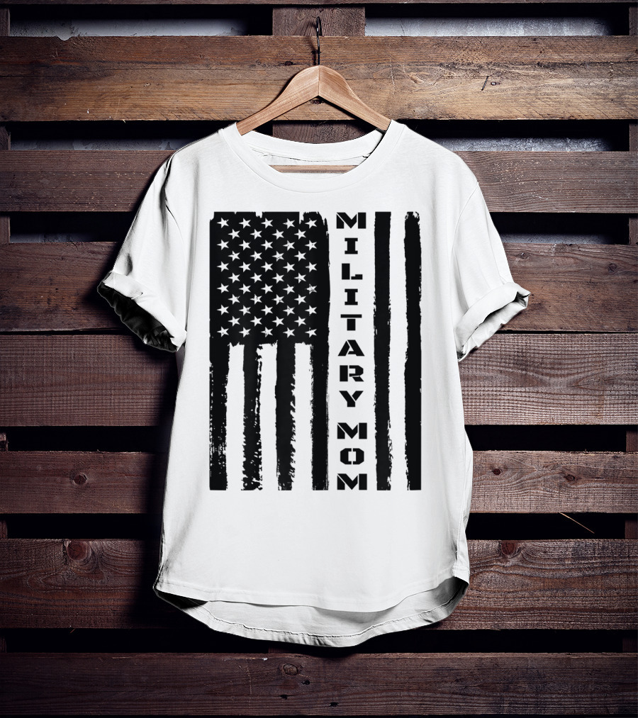 Military Mom American Flag Veteran's Pride T-Shirt