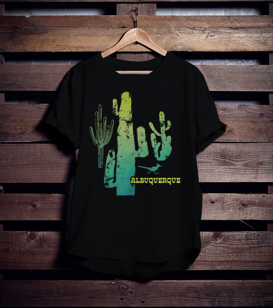 Albuquerque New Mexico Desert Cactus And Roadrunner T-Shirt