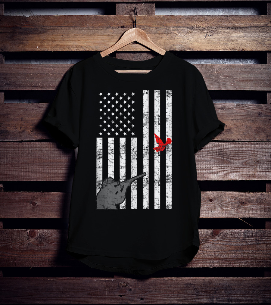American Flag Bird Hunter Trapping USA Loyal Hunter T-Shirt