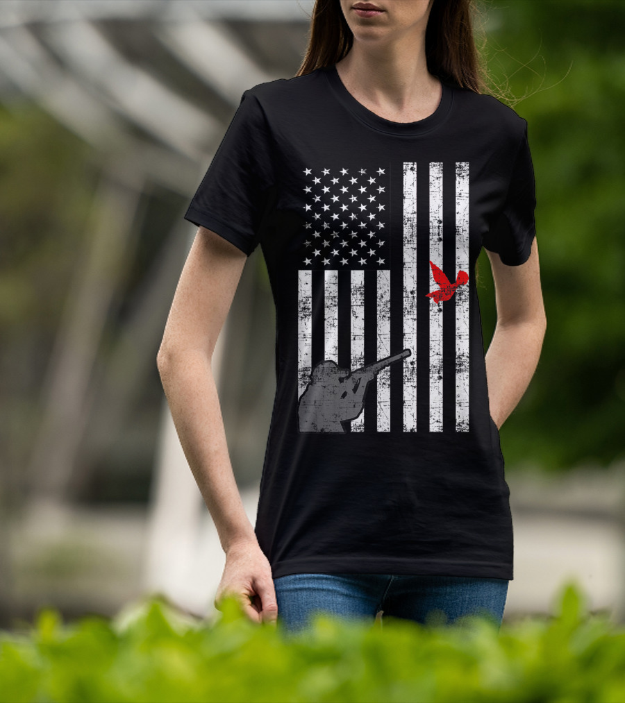 American Flag Bird Hunter Trapping USA Loyal Hunter T-Shirt