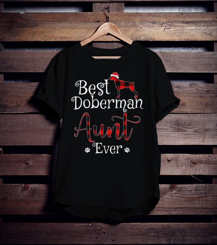 Best Doberman Aunt Ever Plaid Santa Hat Paw Prints T-Shirt