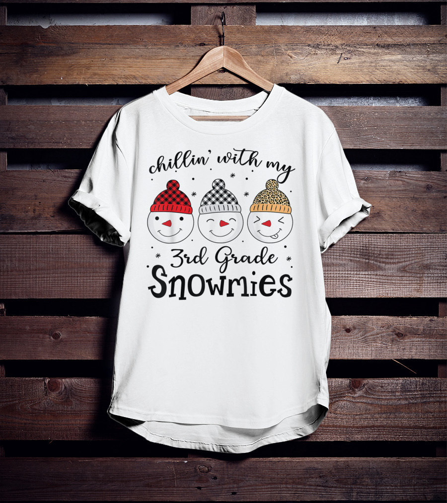 Chillin' With My 3rd Grade Snowmies Snowman Faces With Patterned Hats T-Shirt