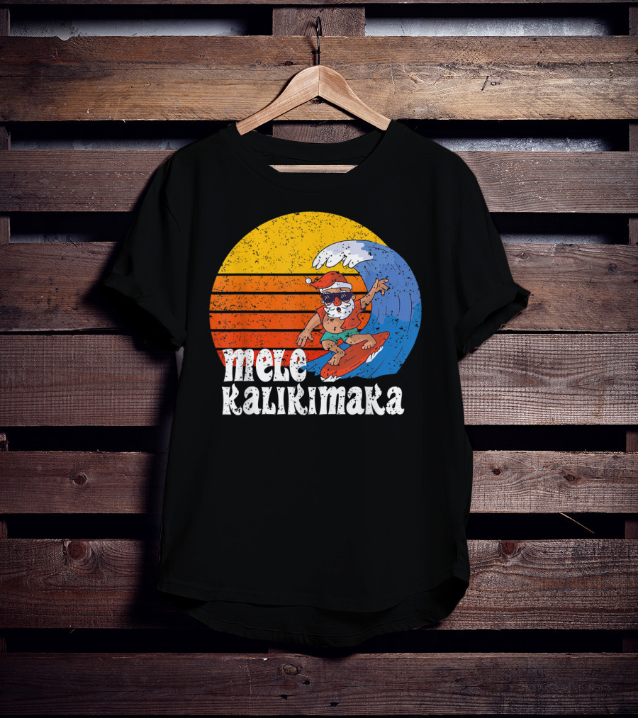 Mele Kalikimaka Surfing Santa Sunset Wave T-Shirt
