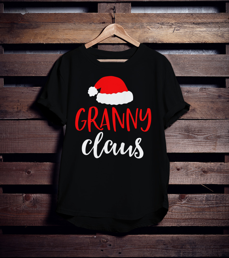Granny Claus Christmas Santa Hat T-Shirt