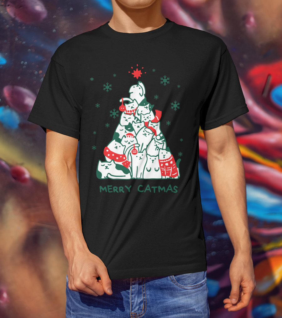 Merry Catmas Funny Cat Christmas Tree Holiday Cats Snowflakes Red Green T-Shirt