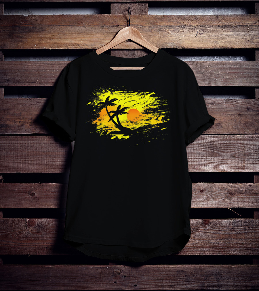 Distressed Palm Trees And Sunset Summer Vacation Scene T-Shirt