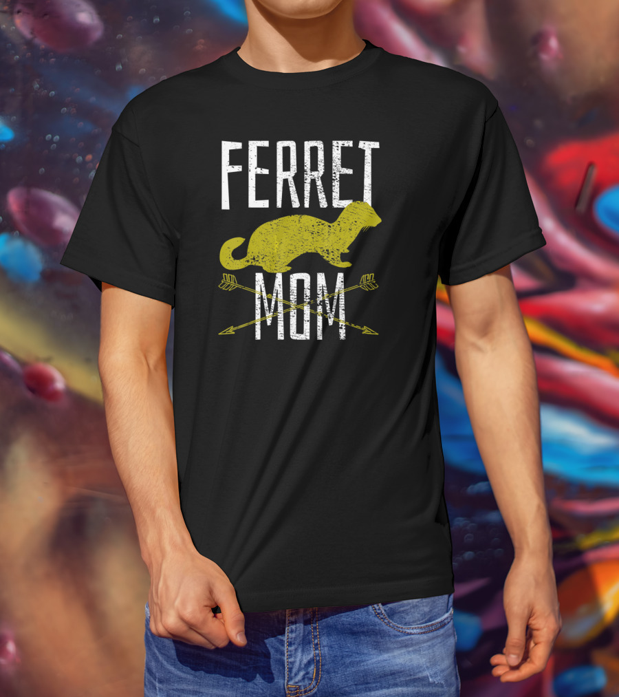 Ferret Mom Mother Pet Vintage Style With Arrows T-Shirt
