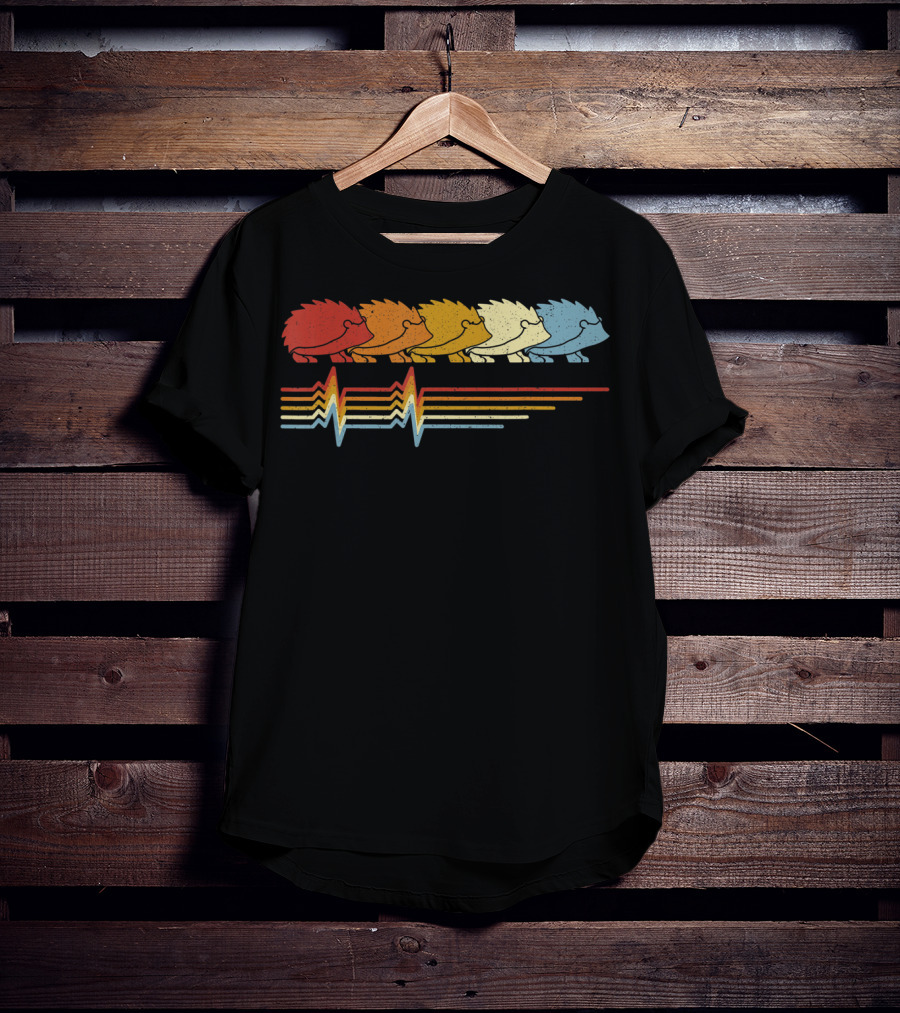 Hedgehog Heartbeat Retro Animal Lover T-Shirt