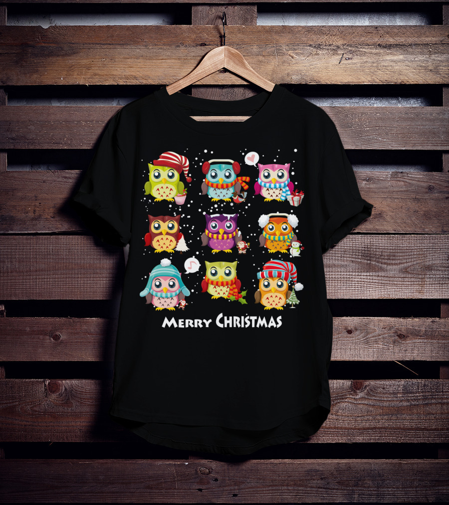 Merry Christmas Cute Owl Festive Holiday Scene T-Shirt