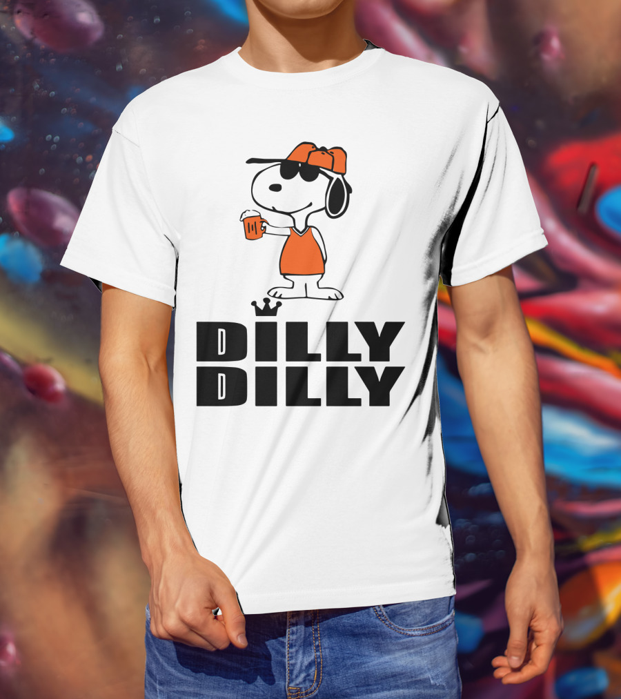 Dilly Dilly Funny Snoopy The Peanuts Movie Beer Hat And Glass T-Shirt