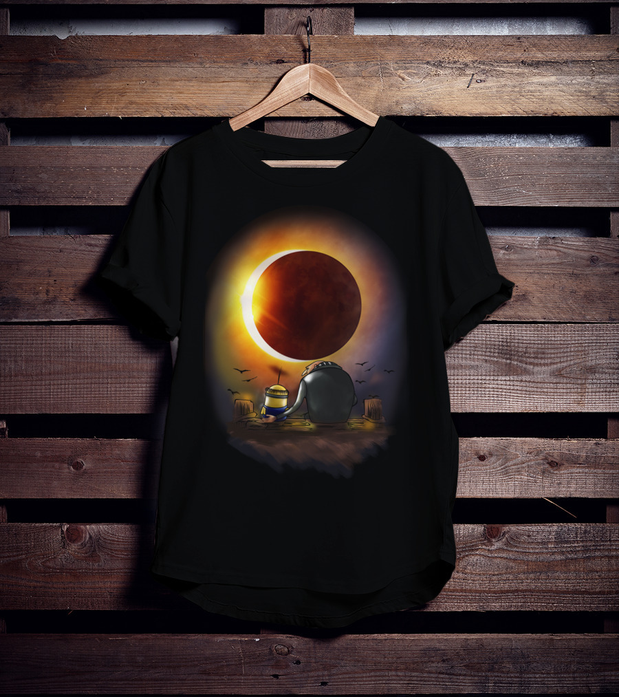 Gru And Kevin Watching Solar Eclipse Minions Despicable Me T-Shirt