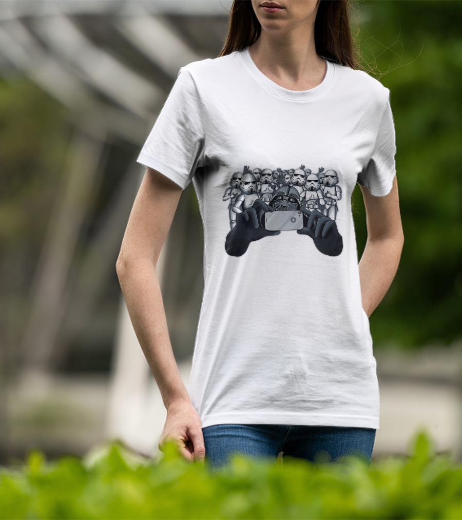 Selfie With Stormtroopers Darth Vader Star Wars Scene T-Shirt
