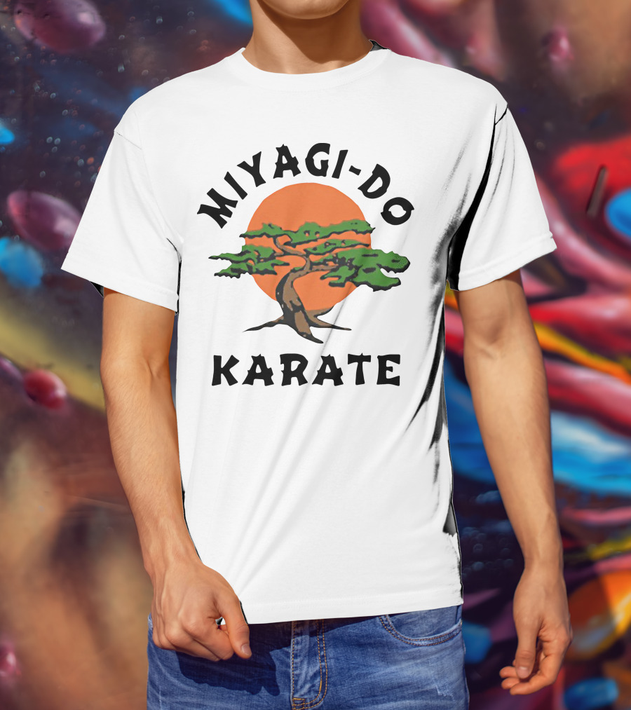Miyagi-Do Karate Bonsai Tree With Sun Background T-Shirt