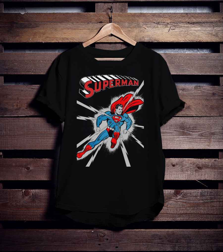 Superman Classic Comic Book Style Cover With Iconic Red And Blue Suit And Cape T-Shirt