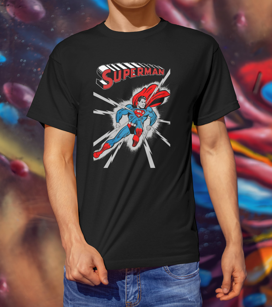 Superman Classic Comic Book Style Cover With Iconic Red And Blue Suit And Cape T-Shirt