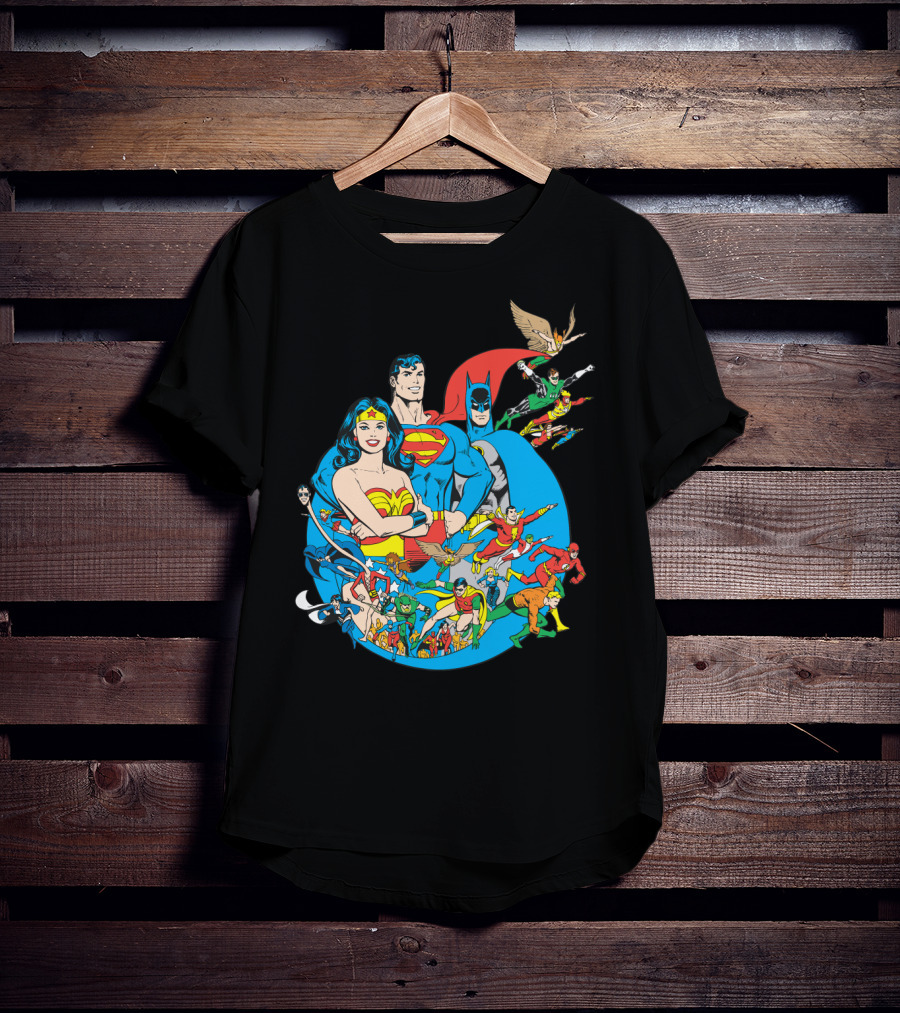 DC Comics Justice League Superman Batman Wonder Woman Flash Green Lantern Aquaman Hawkman Robin Green Arrow T-Shirt