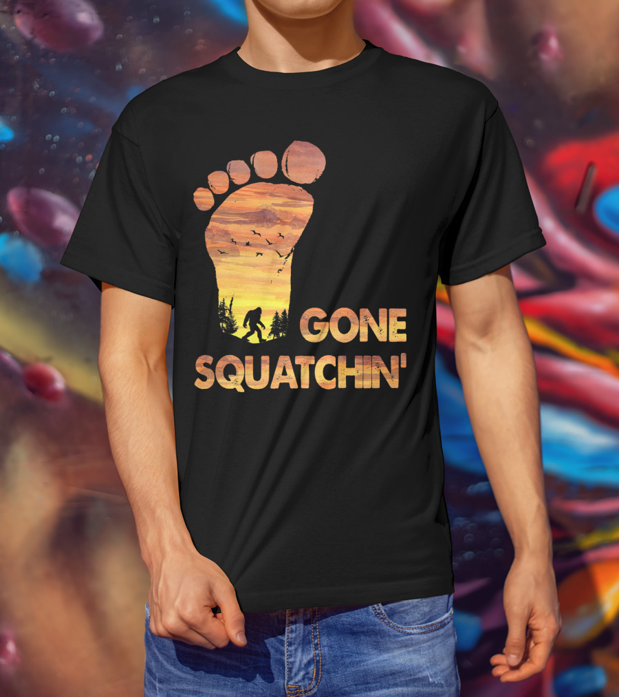 Bifoot Gone Squatchin Footprint Silhouette With Bigfoot And Mountain Sunset Scene T-Shirt