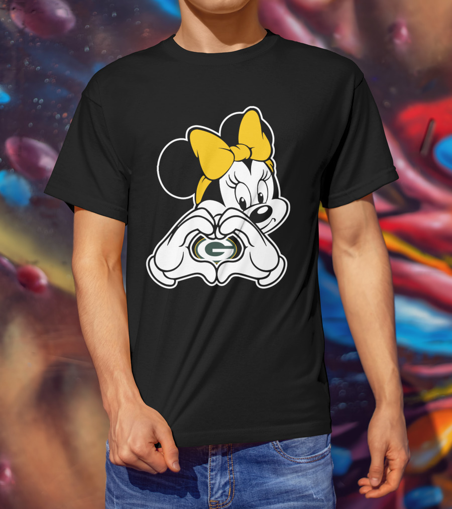 Minnie Mouse Heart Hands Green Bay Packers T-Shirt