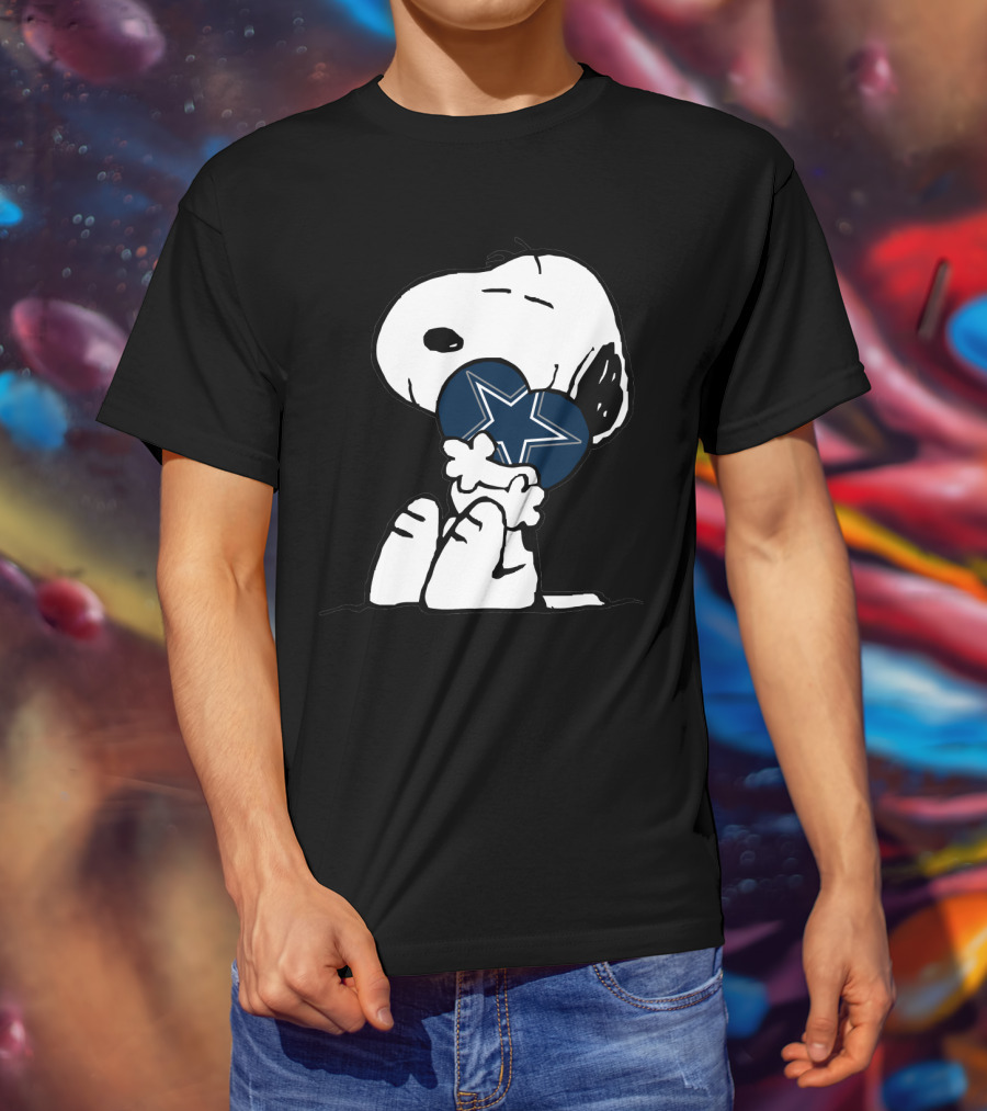 Snoopy Hugging Dallas Cowboys Star T-Shirt