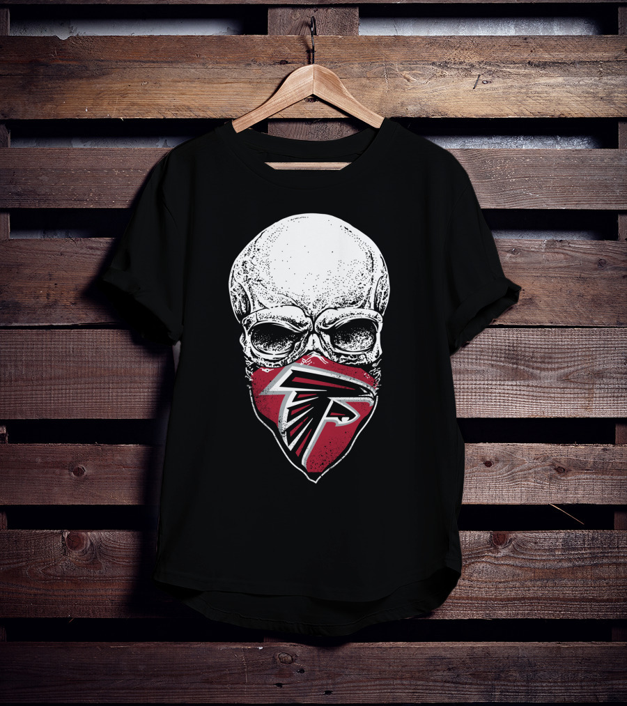 Atlanta Falcons Skull Bandana T-Shirt