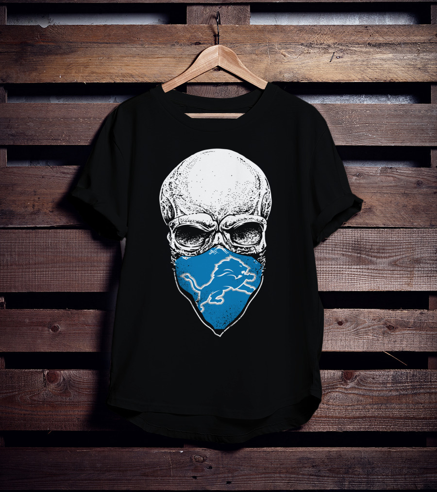 Detroit Lions Skull Bandana T-Shirt