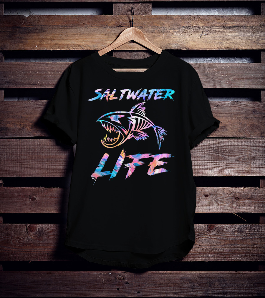 SALTWATER LIFE Colorful Fish T-Shirt