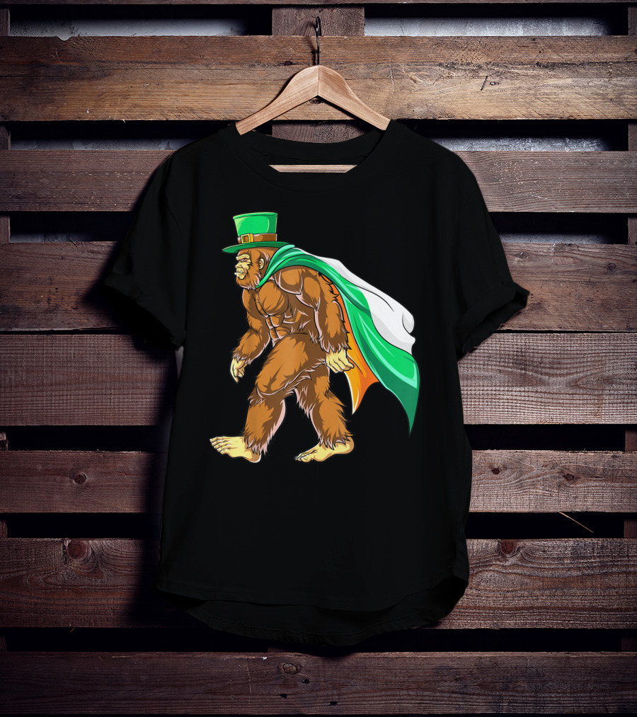 Bigfoot St Patricks Day Boys Leprechaun Irish Flag Sasquatch T-Shirt