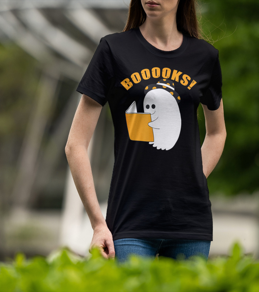 Booooks Cute Ghost Halloween Library Reading Books T-Shirt