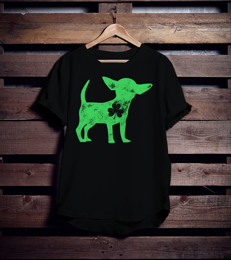 Chihuahua St Patricks Day Dog Lover Shamrock Iconic Green T-Shirt