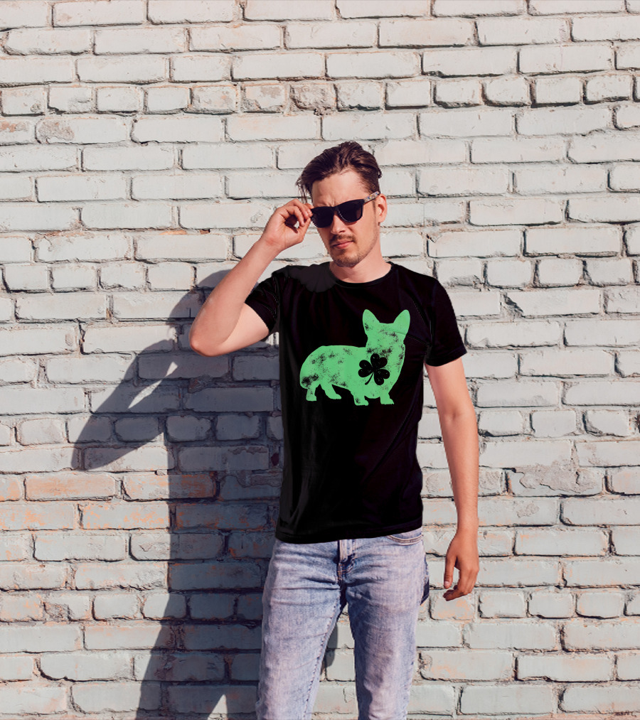Corgi Shamrock Dog Lover St Patricks Day T-Shirt