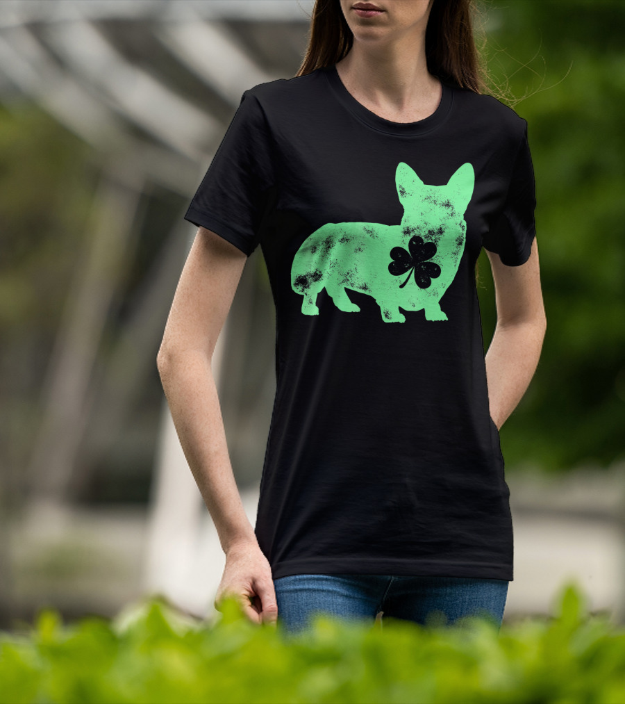 Corgi Shamrock Dog Lover St Patricks Day T-Shirt