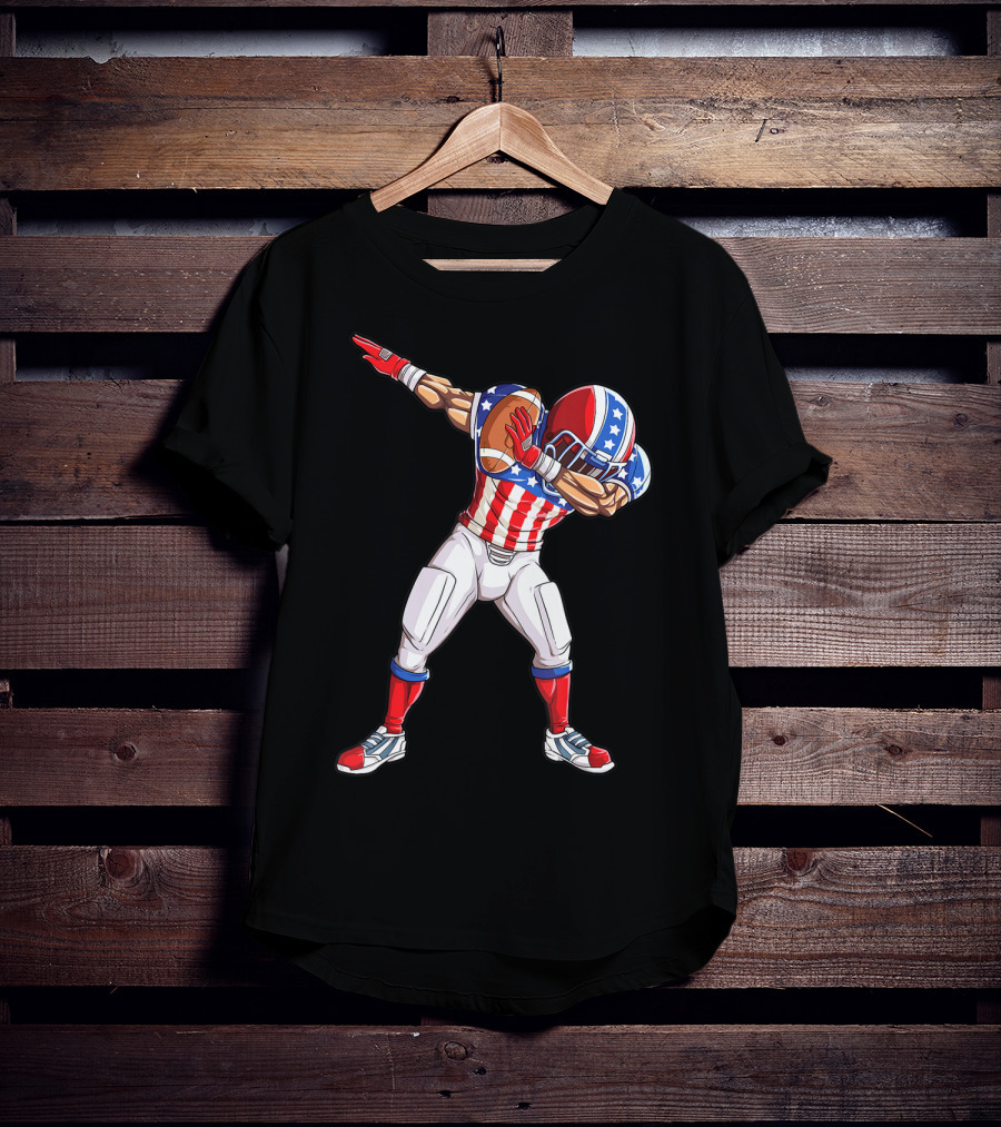 Dabbing Football Player American Flag Fourth Of July USA Merica Men T-Shirt