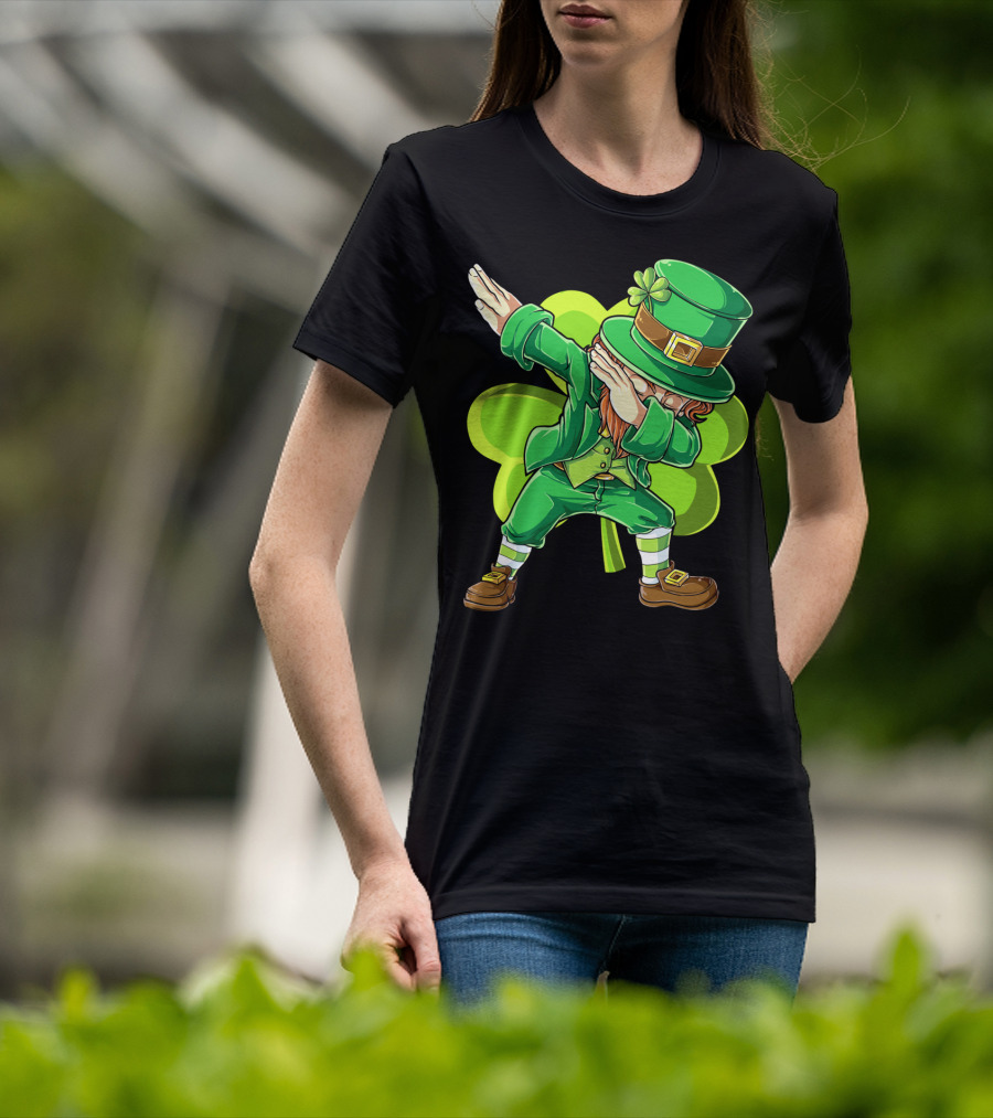 Dabbing Leprechaun Green Clover St Patricks Day Dab T-Shirt