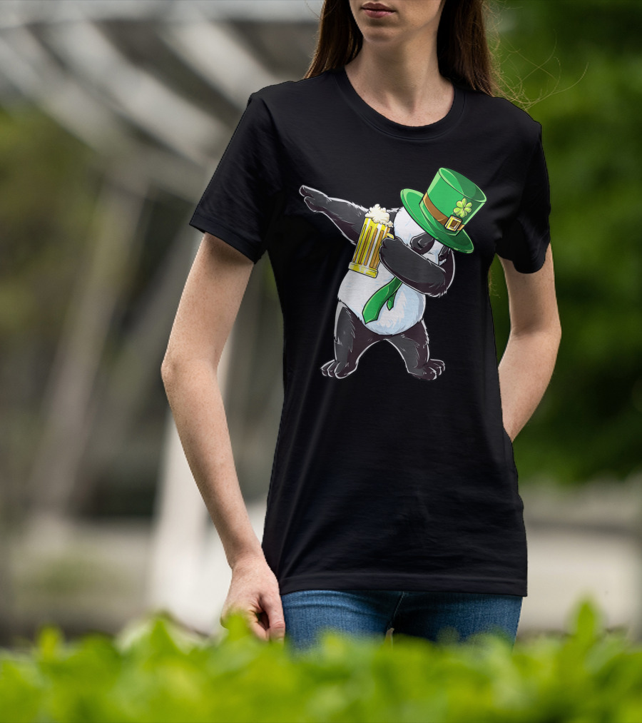 Dabbing Panda With Green Leprechaun Hat And Beer T-Shirt