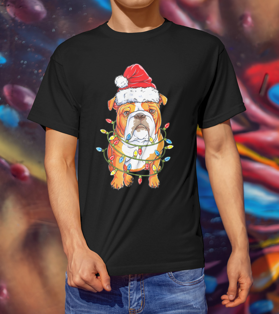 English Bulldog Santa Hat Wrapped In Christmas Lights Holiday Festive Fun T-Shirt