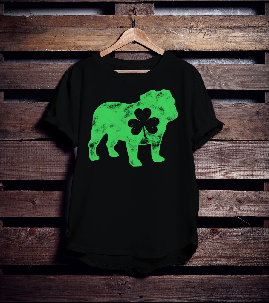 English Bulldog Shamrock St Patricks Day Men Dog T-Shirt