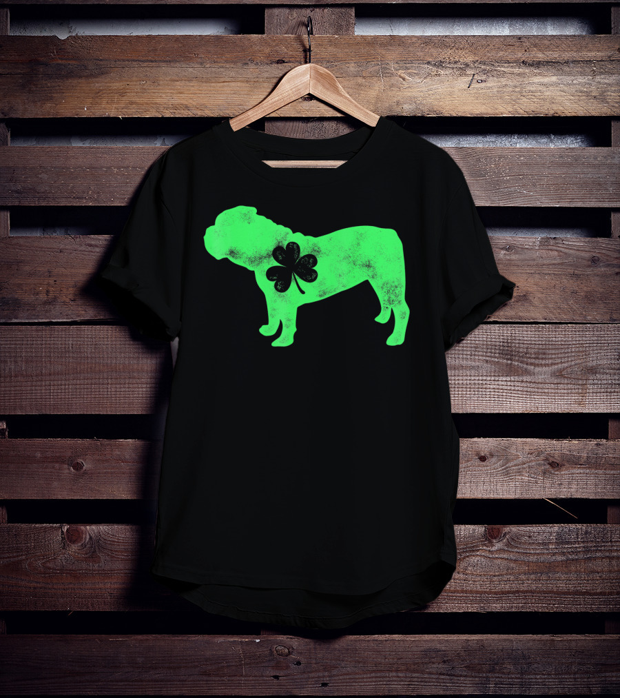 St Patricks Day English Bulldog Shamrock Men Dog T-Shirt