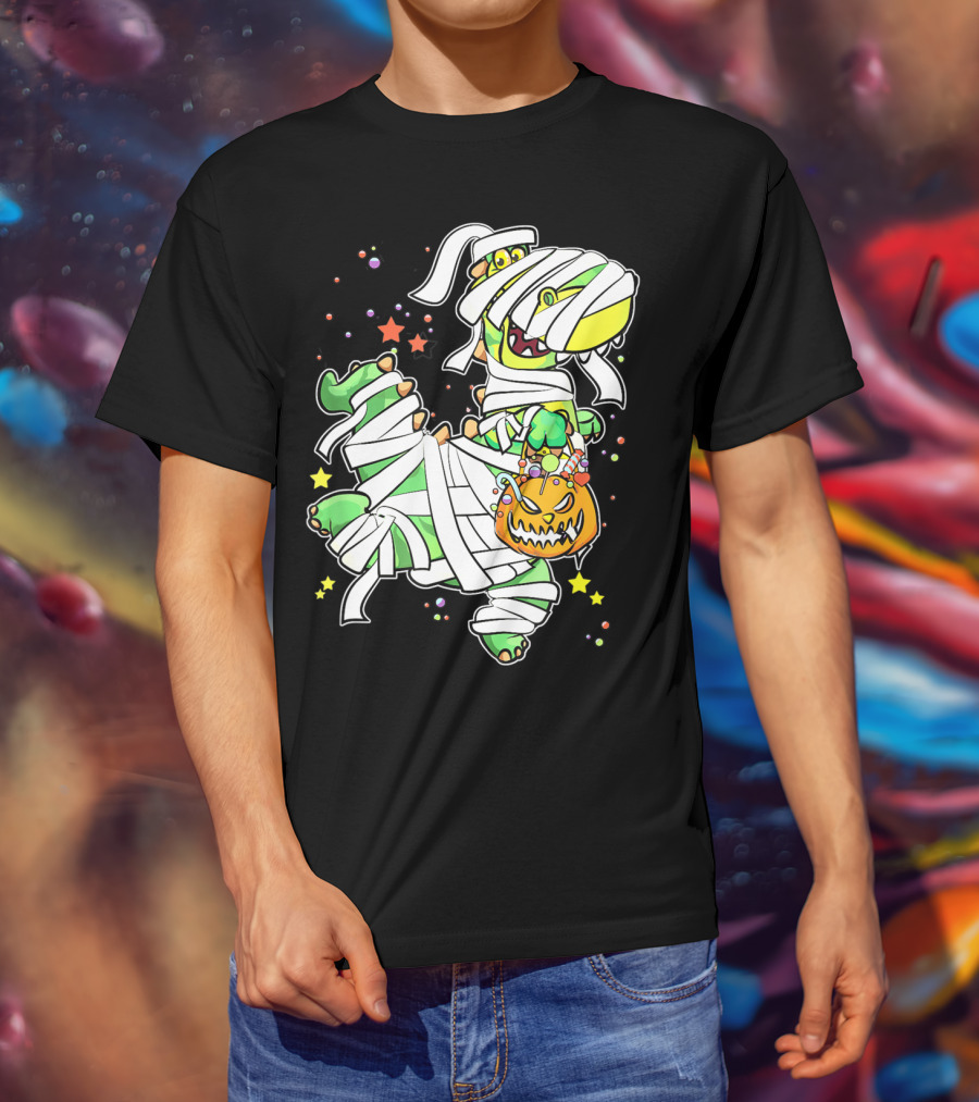 Halloween Mummy Dinosaur With Pumpkin Candy Basket T-Shirt