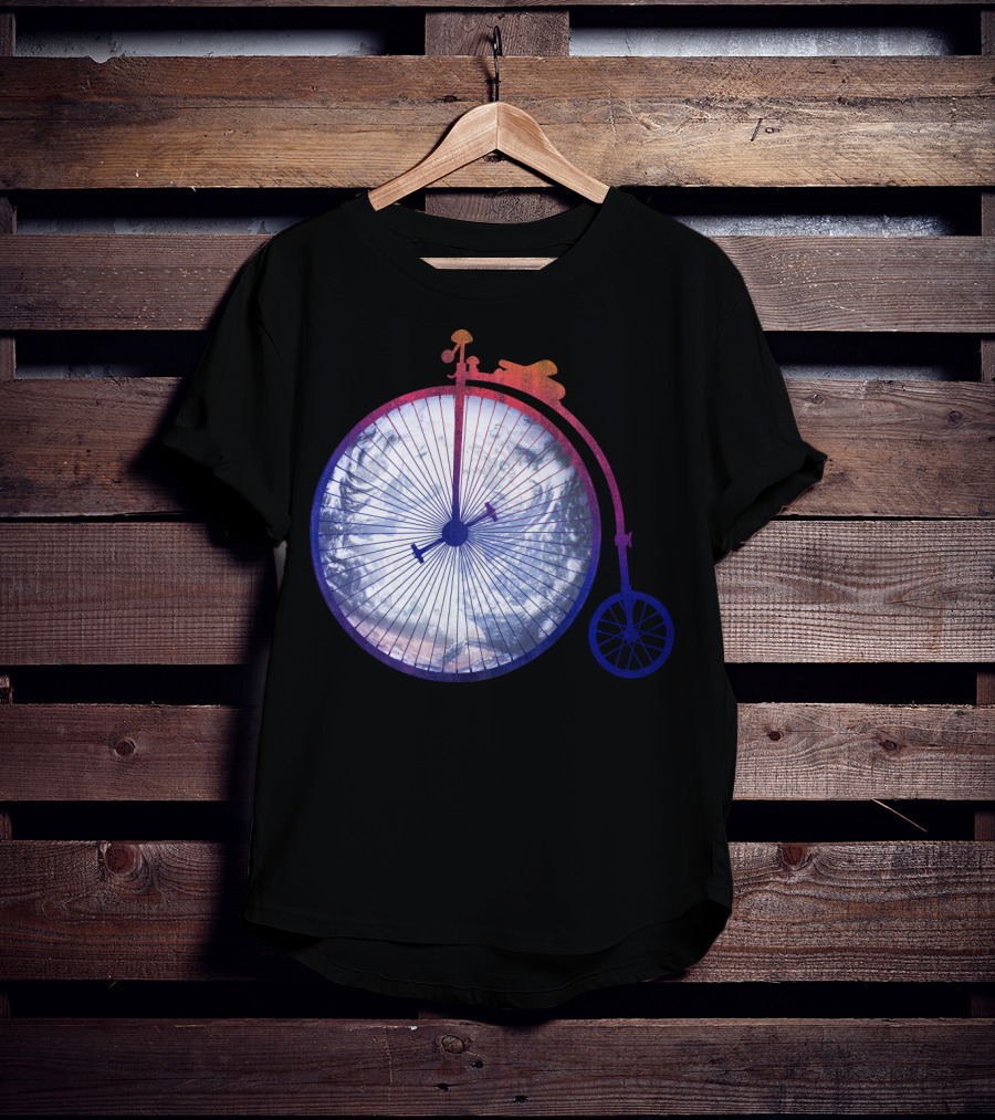 Vintage World Bicycle Traveler Earth Penny-Farthing T-Shirt