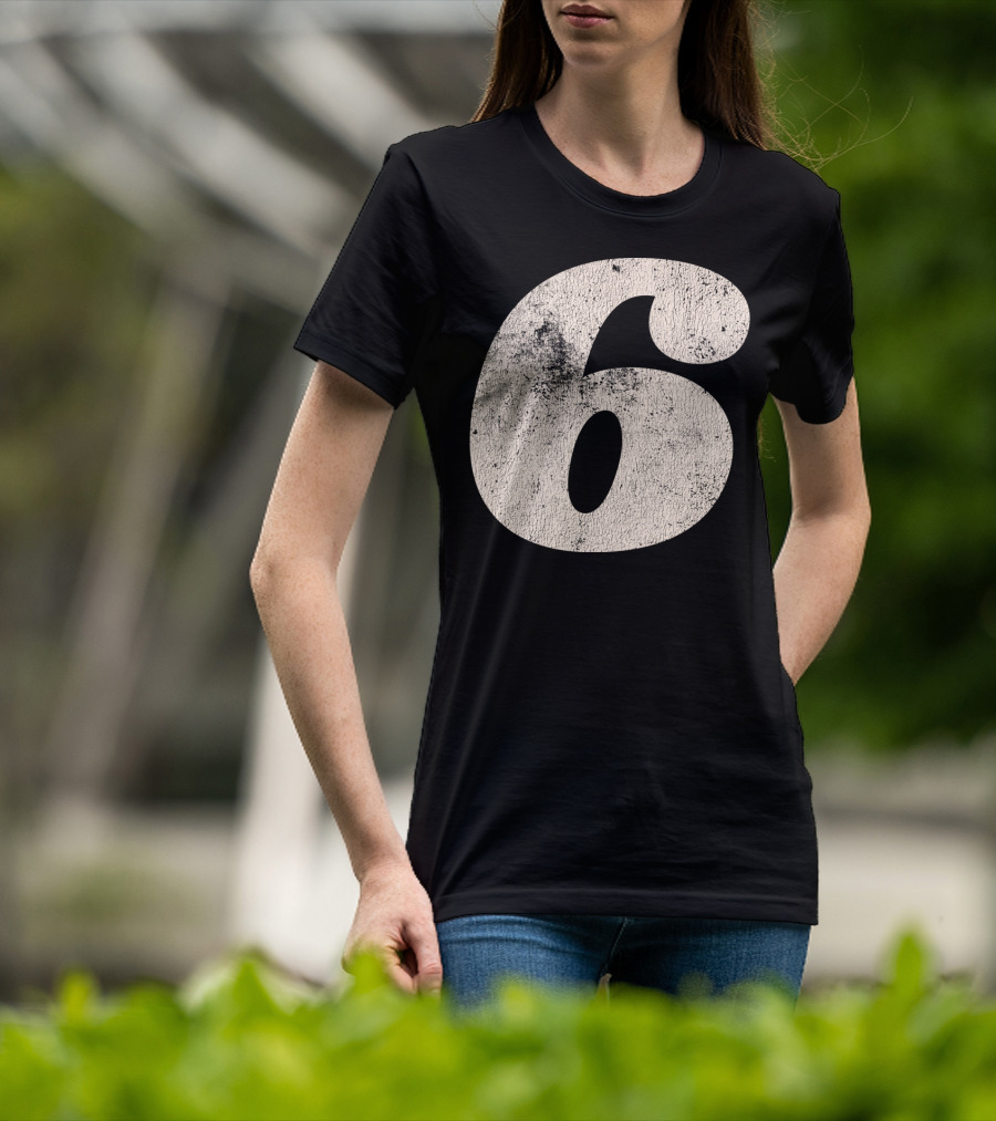 Vintagestyle Number 6 Distressed Retro Look T-Shirt