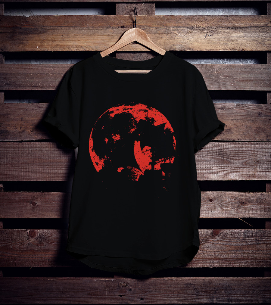 Thousand Sunny Pirate Ship Silhouette On Red Moon Background T-Shirt