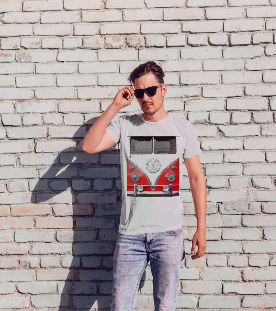Volkswagen Camper Van Front Red And White Classic T-Shirt