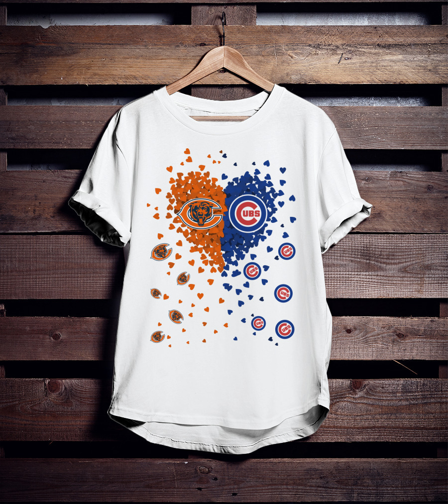 Heart Bears Cubs Chicago Bears And Chicago Cubs Logos And Heart T-Shirt